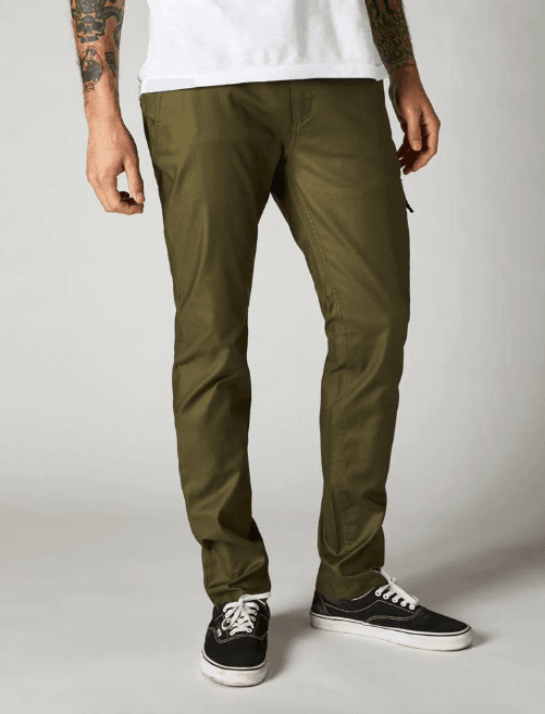 Pantalon Hombre Lifestyle Essex Slim Elastico - Color: Verde